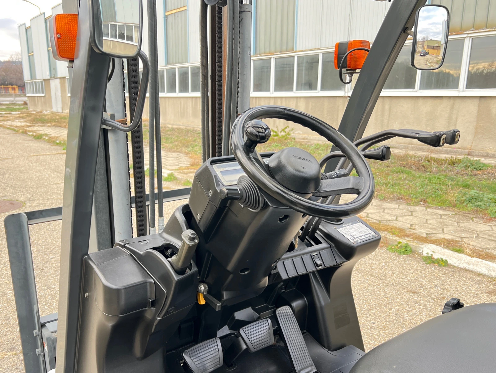  Nissan 1.5  /  /  /  | Mobile.bg   10