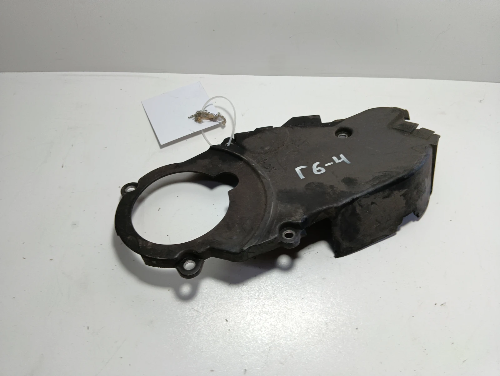 капак ангренаж 2.0TDI 03L109147B VW Golf