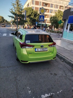 Toyota Auris, снимка 2