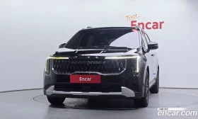 Kia Carnival Diesel 9-Seater Prestige, снимка 3