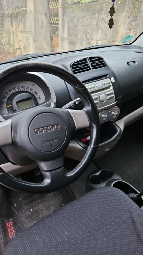 Daihatsu Sirion 2006, снимка 3