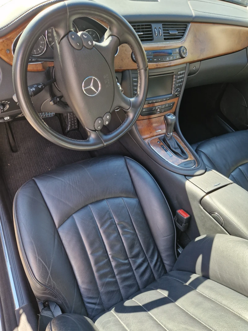 Mercedes-Benz CLS 350, снимка 10 - Автомобили и джипове - 47725752