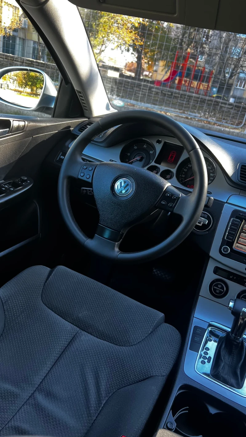 VW Passat 2, 0TDi hi line , снимка 13 - Автомобили и джипове - 48411039