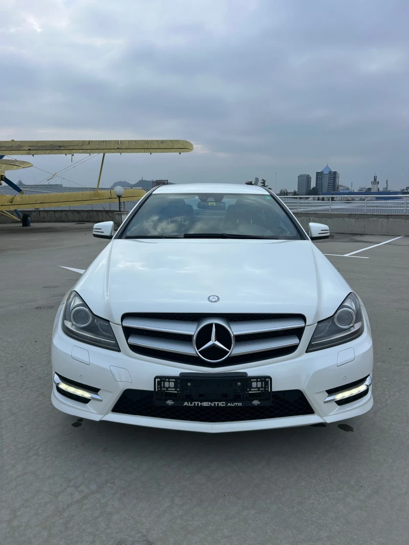 Mercedes-Benz C 180 AMG PACK // HARMAN KARDON, снимка 9 - Автомобили и джипове - 48348115