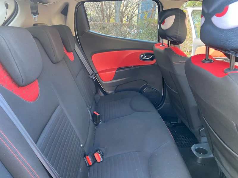 Renault Clio 4, снимка 10 - Автомобили и джипове - 52500371