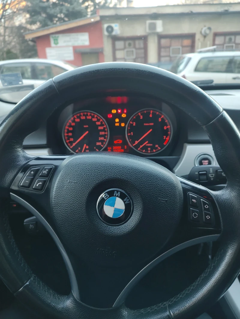 BMW 320 170к.с., снимка 5 - Автомобили и джипове - 52805575
