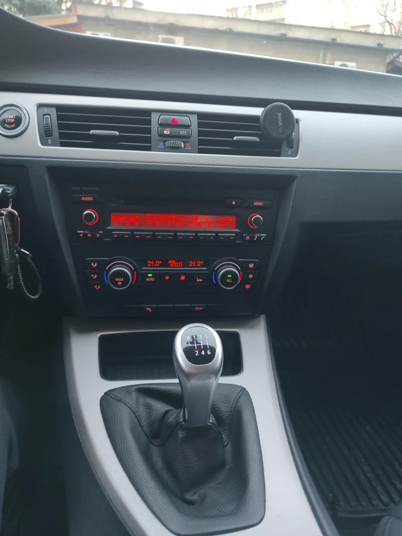 BMW 320 170к.с., снимка 6 - Автомобили и джипове - 52805575