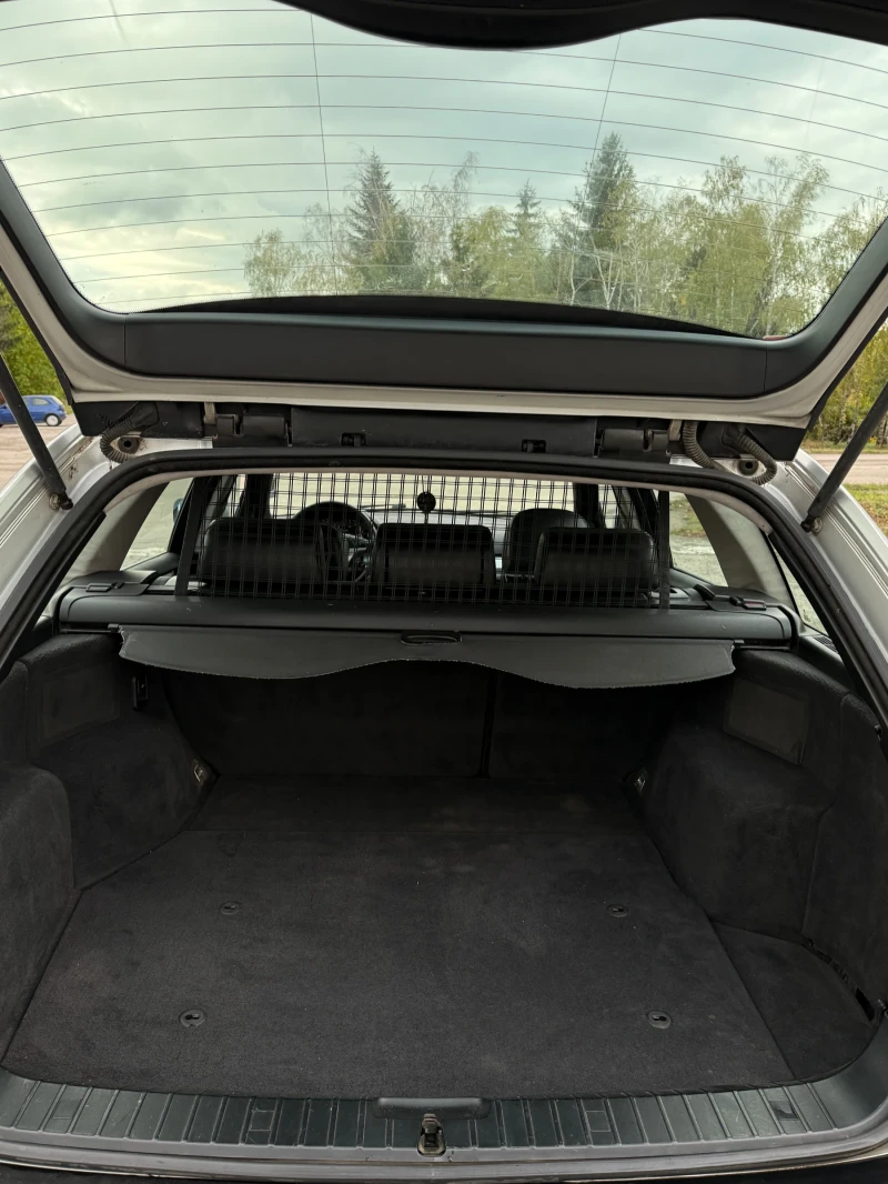 BMW 330, снимка 9 - Автомобили и джипове - 52882656