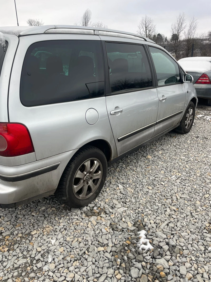 VW Sharan 19 D, снимка 3 - Автомобили и джипове - 52917615