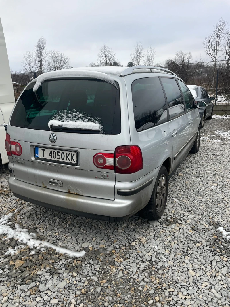 VW Sharan 19 D, снимка 2 - Автомобили и джипове - 52917615