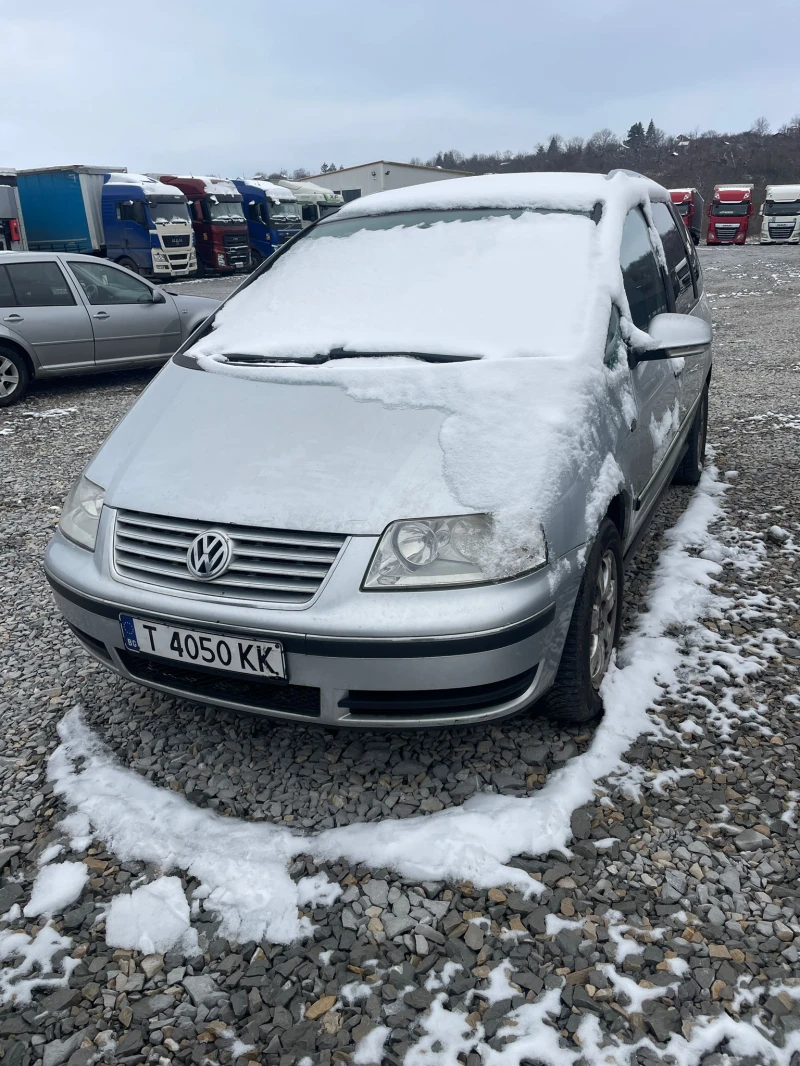 VW Sharan 19 D