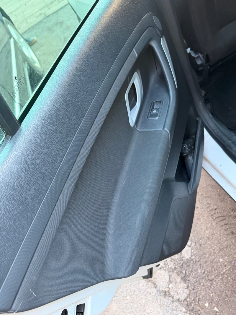 Skoda Fabia, снимка 11 - Автомобили и джипове - 53114262