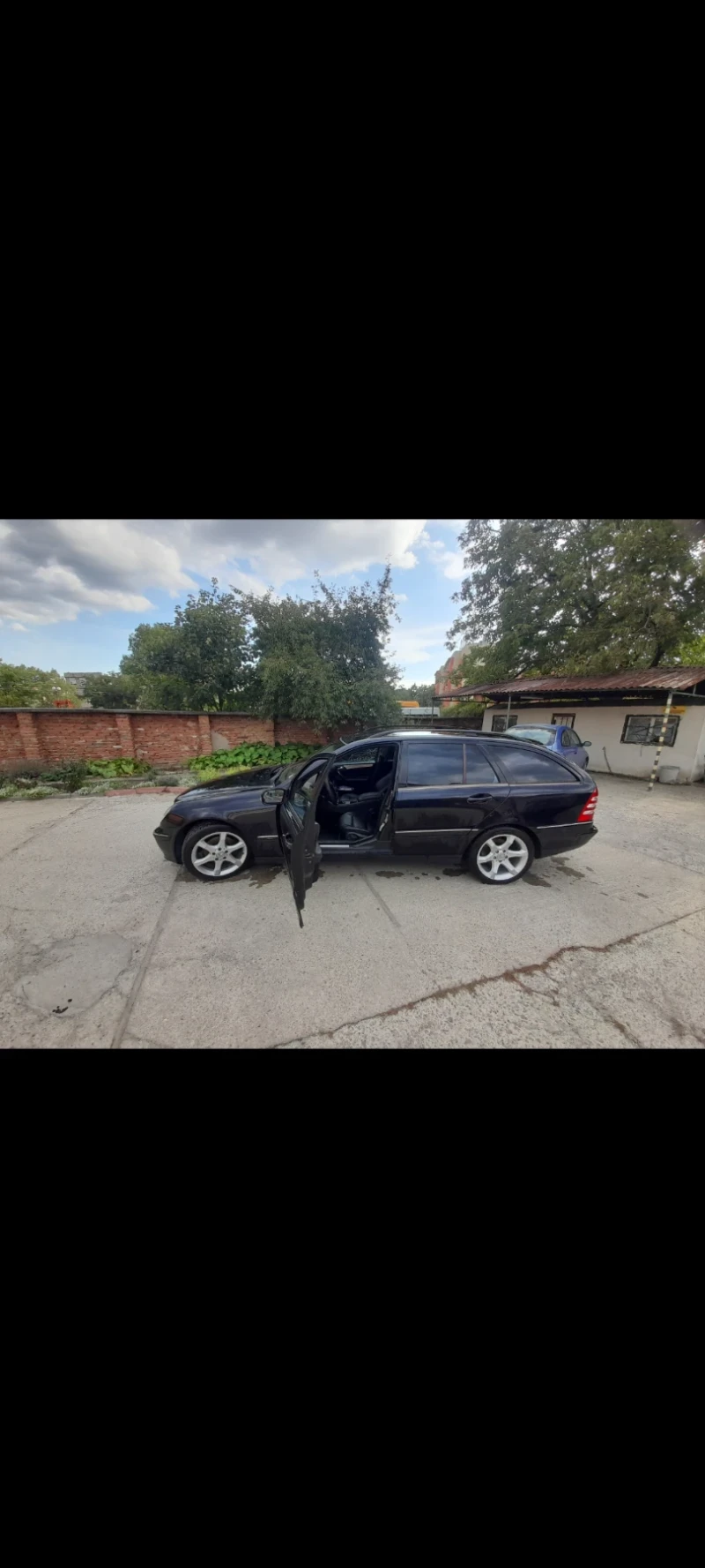 Mercedes-Benz C 220 Avantgarde, снимка 4 - Автомобили и джипове - 53202921