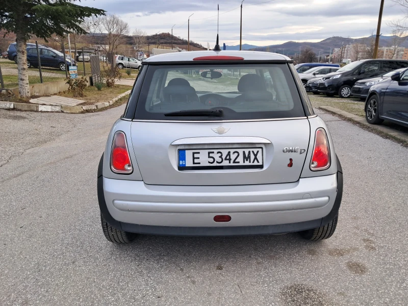 Mini Cooper 1.4 D4D 90 ks 6sk., снимка 4 - Автомобили и джипове - 53276431
