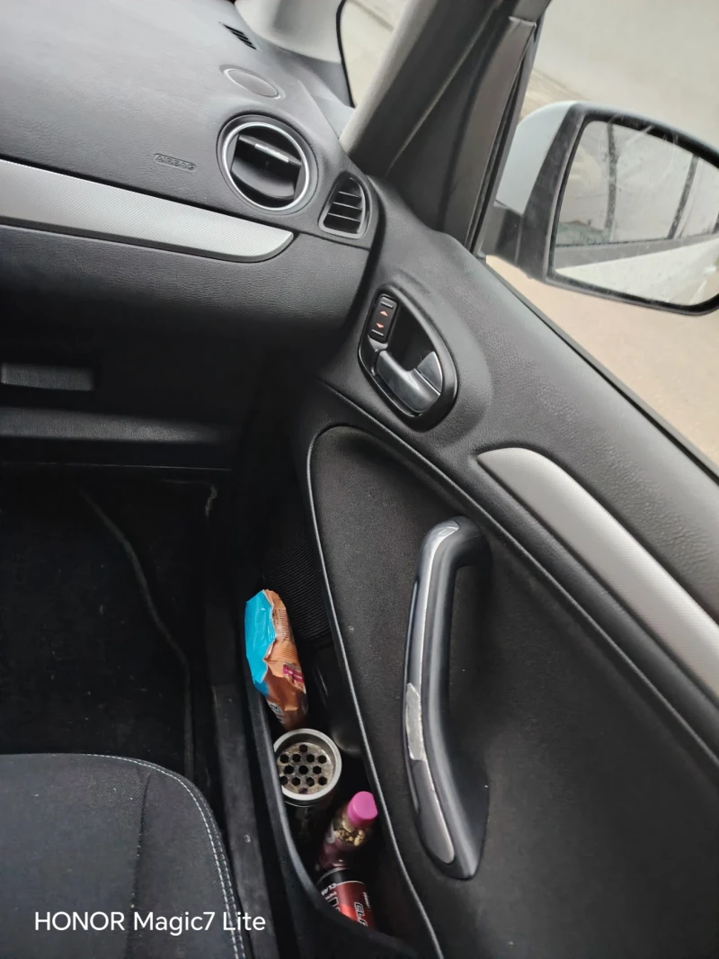 Ford Galaxy 2.0 tdci, снимка 9 - Автомобили и джипове - 53434148