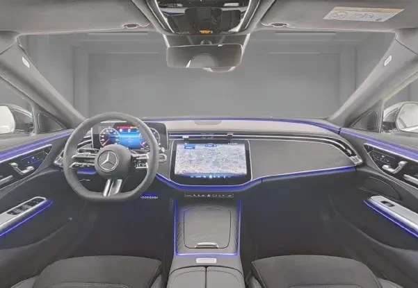 Mercedes-Benz E 220 d 4Matic = AMG Line = Advanced Plus Гаранция - изображение 8