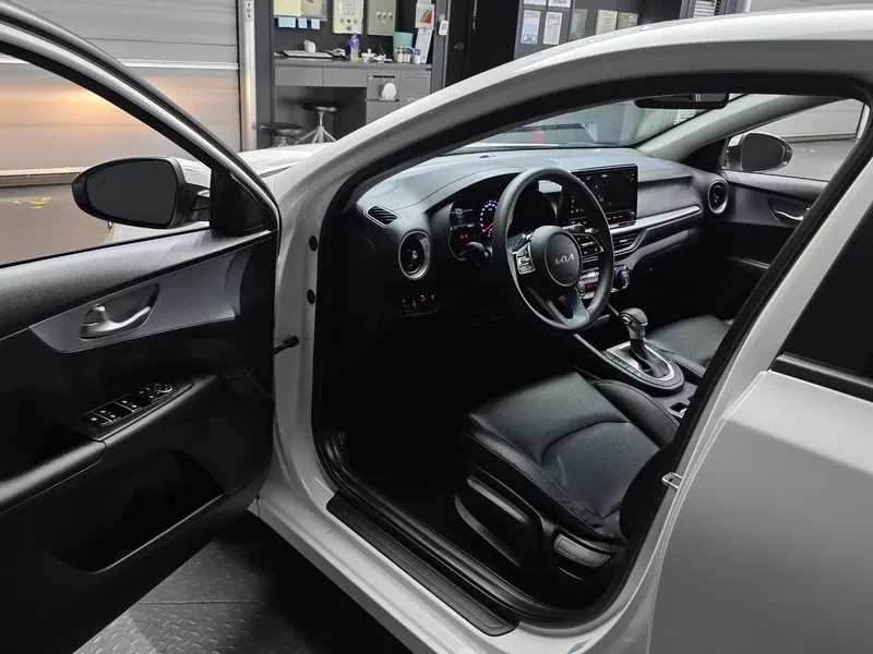 Kia K3 1.6I TRENDY | Mobile.bg � ����������� 10