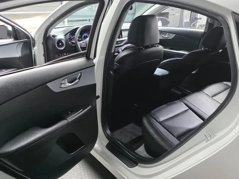 Kia K3 1.6I TRENDY | Mobile.bg � ����������� 11