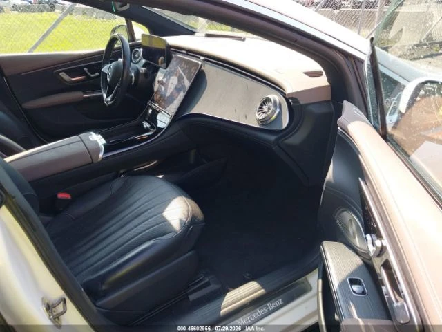 Mercedes-Benz EQS 450+ * ПОДГРЕВ* ОБДУХВАНЕ* ПАНО* BURMESTER* 360* , снимка 5 - Автомобили и джипове - 56075022