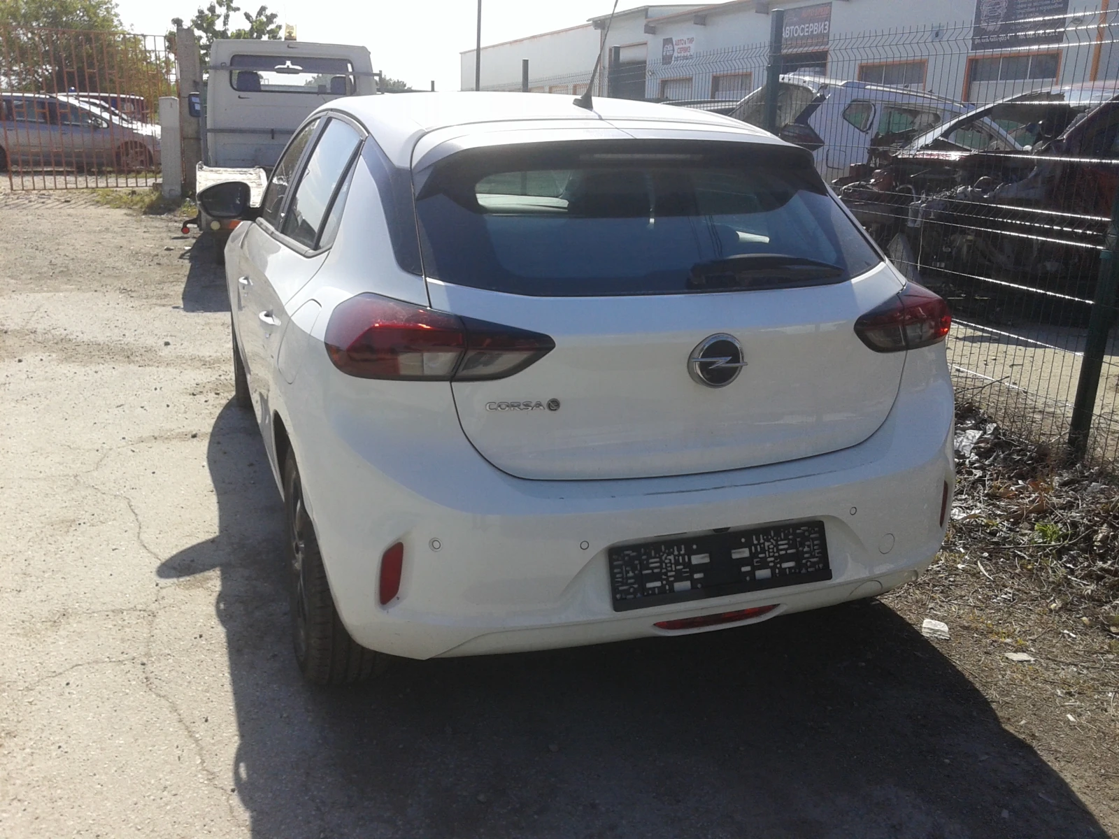 Opel Corsa Електрическа - изображение 9