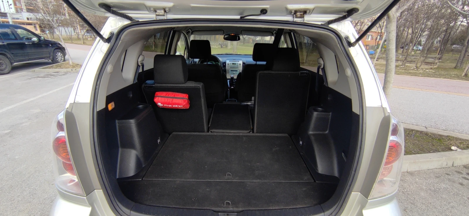 Toyota Corolla verso 2, 2 D-CAT | Mobile.bg � ����������� 14