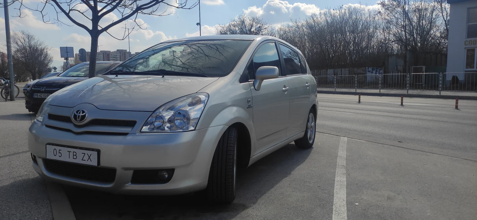 Toyota Corolla verso 2, 2 D-CAT | Mobile.bg � ����������� 3