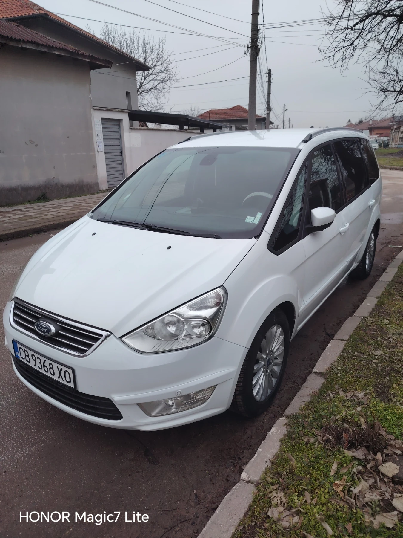 Ford Galaxy 2.0 tdci - изображение 2