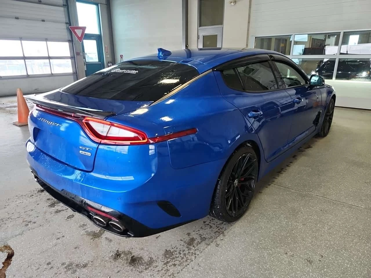Kia Stinger GT| PANORAMA| CARFAX| , снимка 3 - Автомобили и джипове - 54109929
