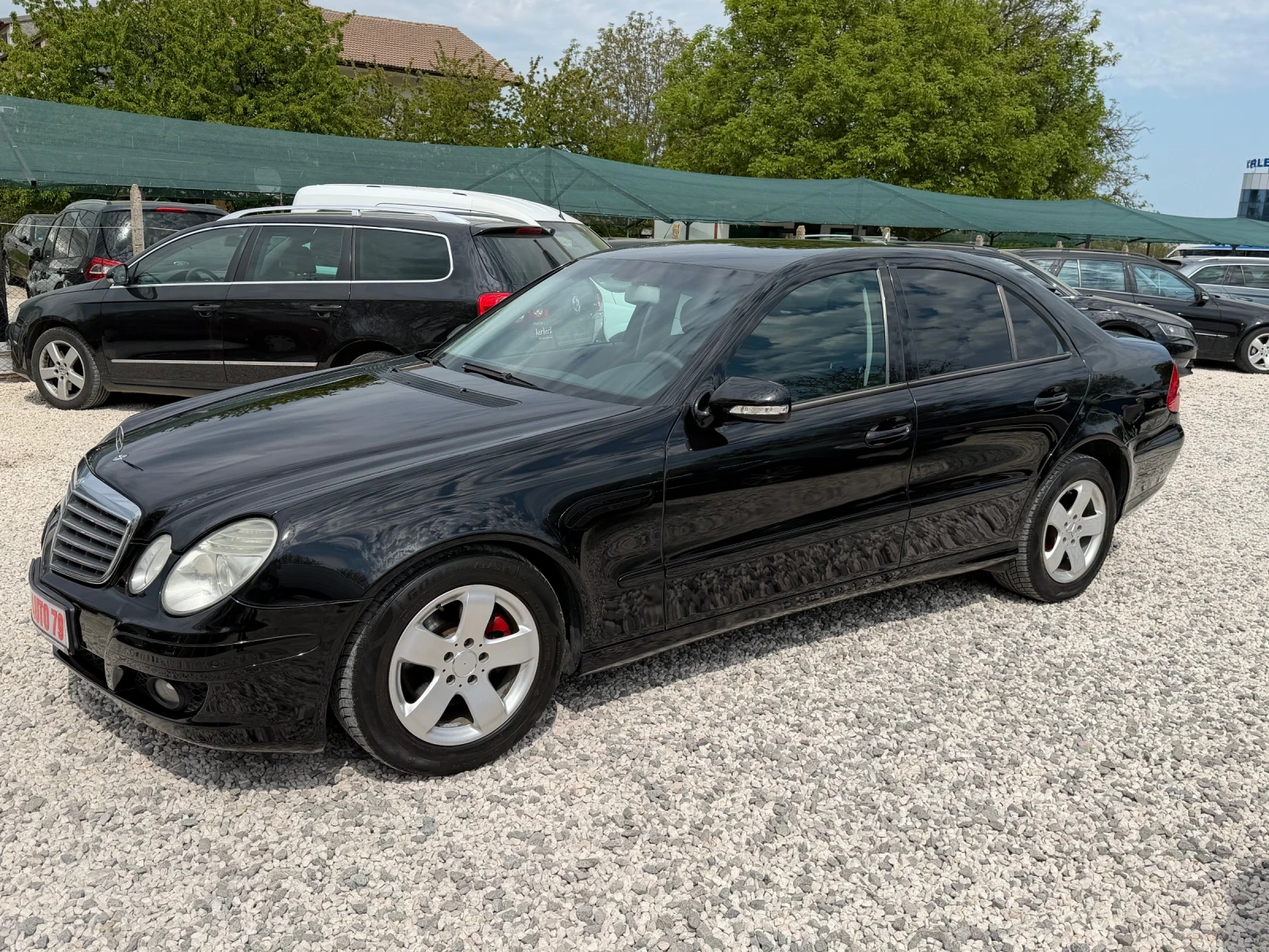 Mercedes-Benz E 220 FACE СЕДАН, снимка 8 - Автомобили и джипове - 54359951