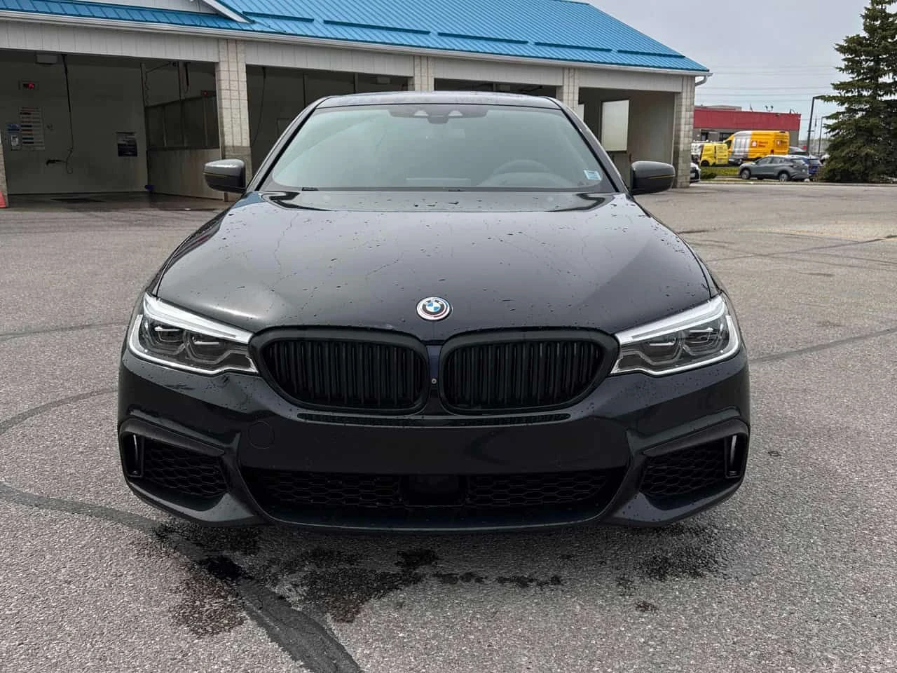 BMW 550 M550i xDrive  CARFAX, снимка 6 - Автомобили и джипове - 54663198