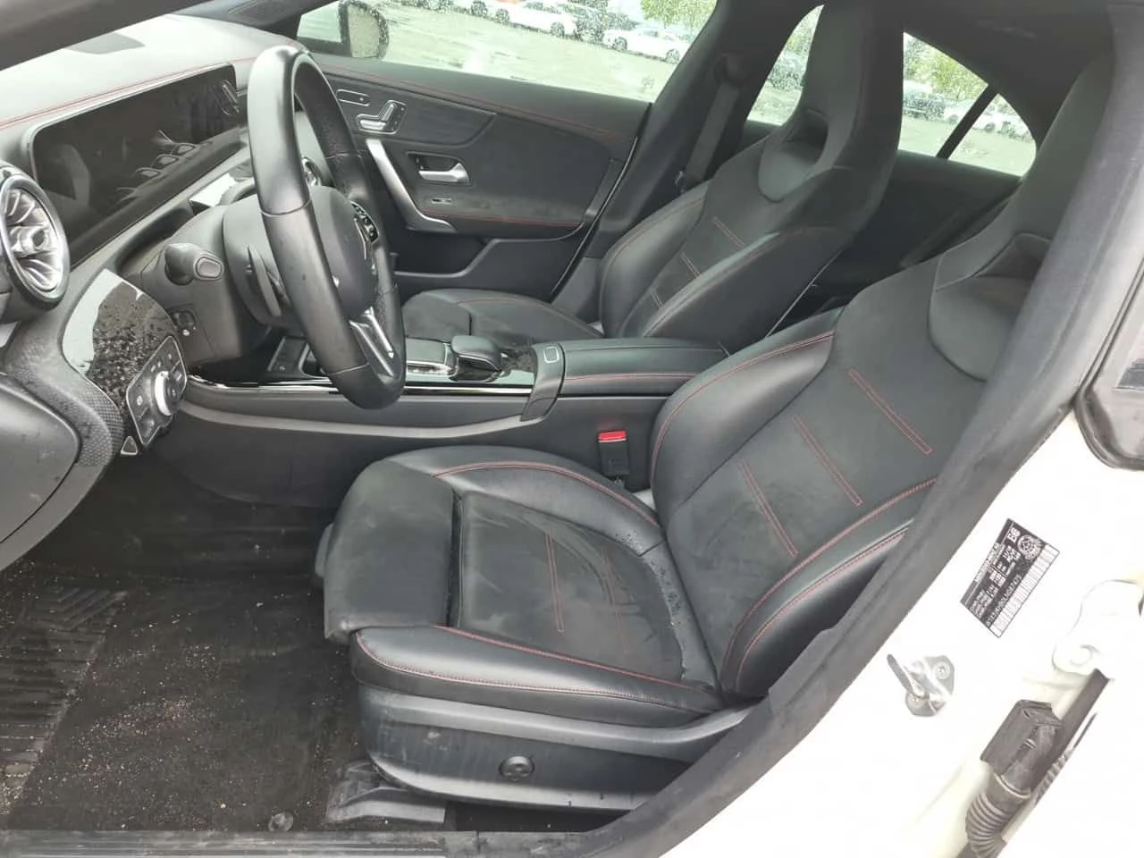 Mercedes-Benz CLA 250  2L | DISTRONIC | 360 | PANO | ALCANTARA , снимка 8 - Автомобили и джипове - 54677767