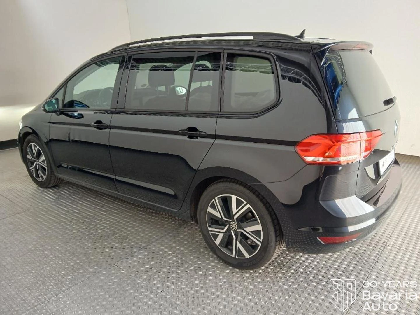 VW Touran Comfortline DSG, снимка 2 - Автомобили и джипове - 55306309