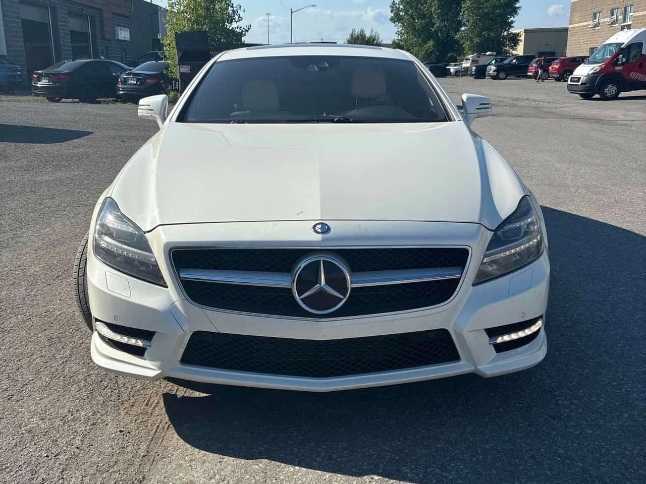 Mercedes-Benz CLS 550 DISTRONIC | HARMAN/K | + ГУМИ ДЖАНТИ | , снимка 6 - Автомобили и джипове - 55582932