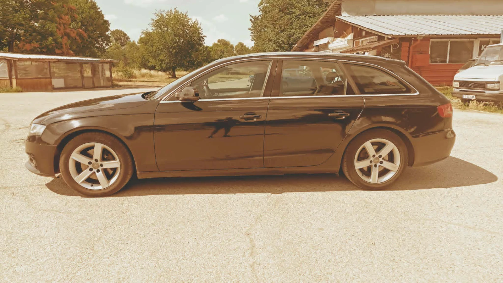 Audi A4, снимка 3 - Автомобили и джипове - 55796133