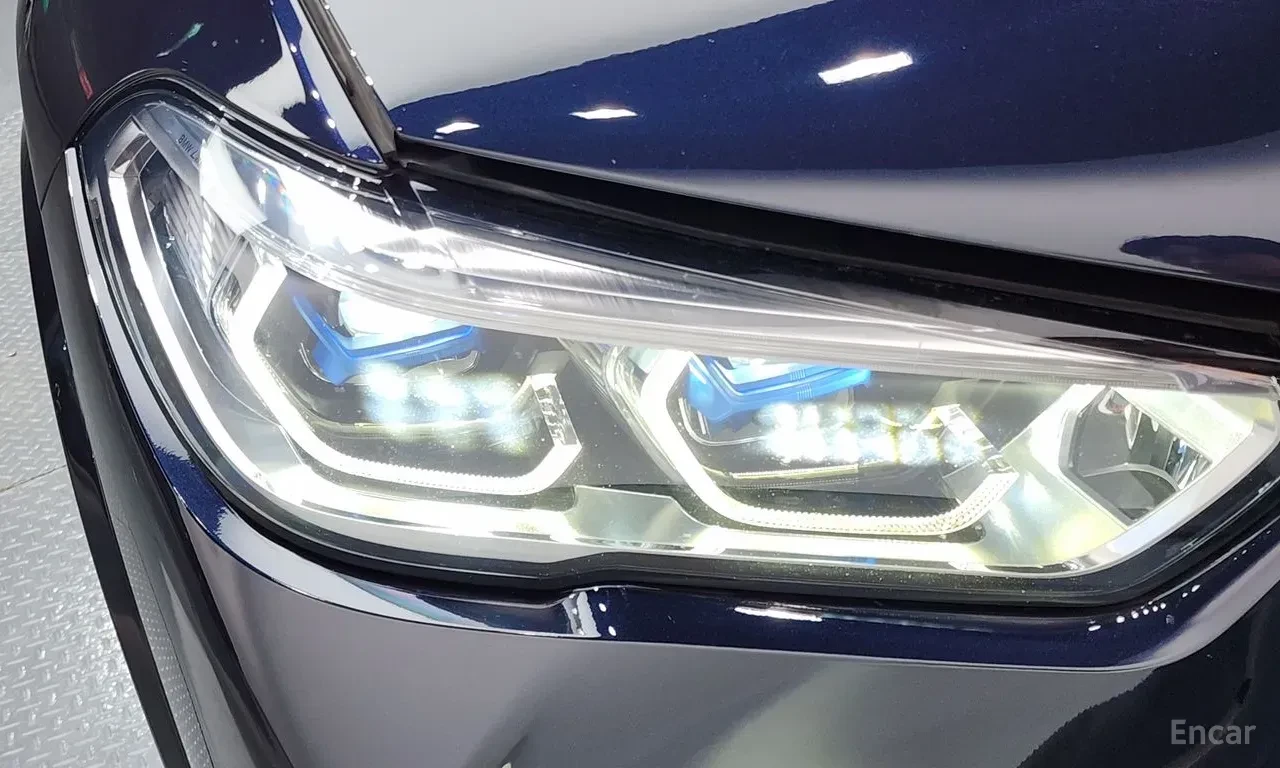 BMW X5M BOWER* WILKINS* ОБДУХВАНЕ* ДИСТРОНИК* ХЕДЪП* 360КА, снимка 5 - Автомобили и джипове - 56129533