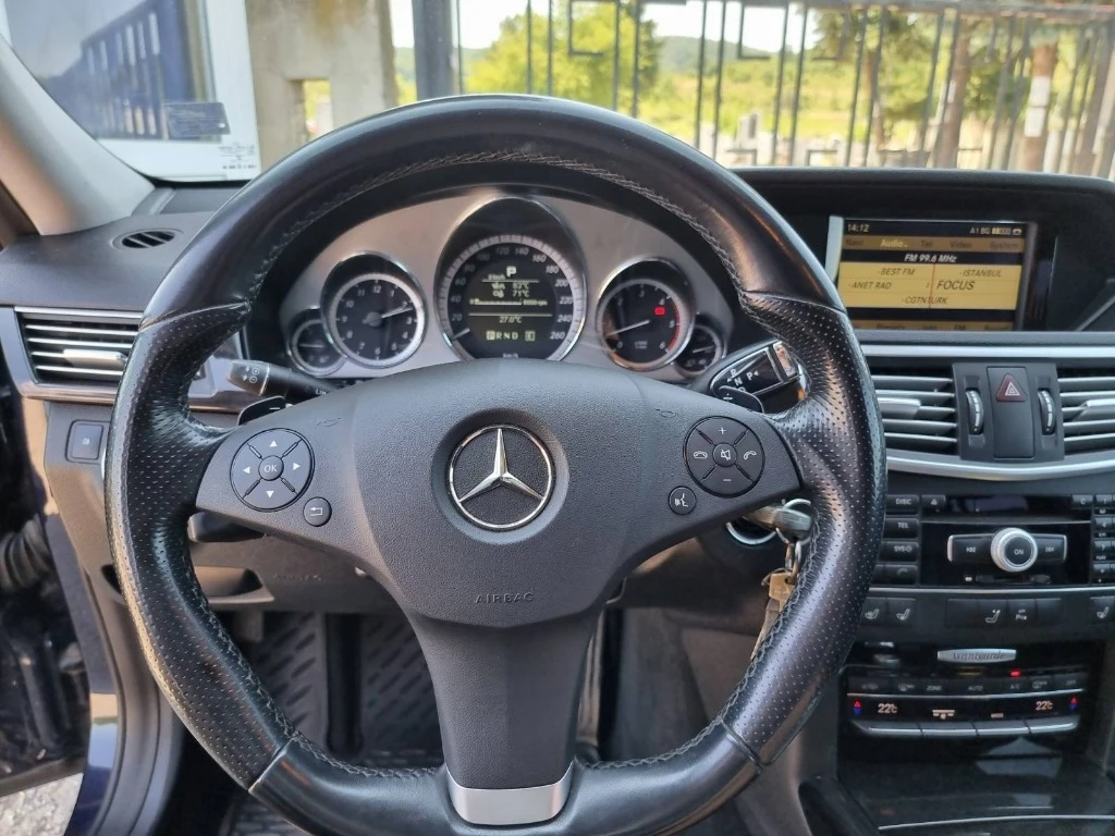 Mercedes-Benz E 350, снимка 8 - Автомобили и джипове - 56183218