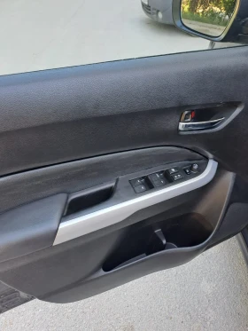 Suzuki Vitara Италия, снимка 12