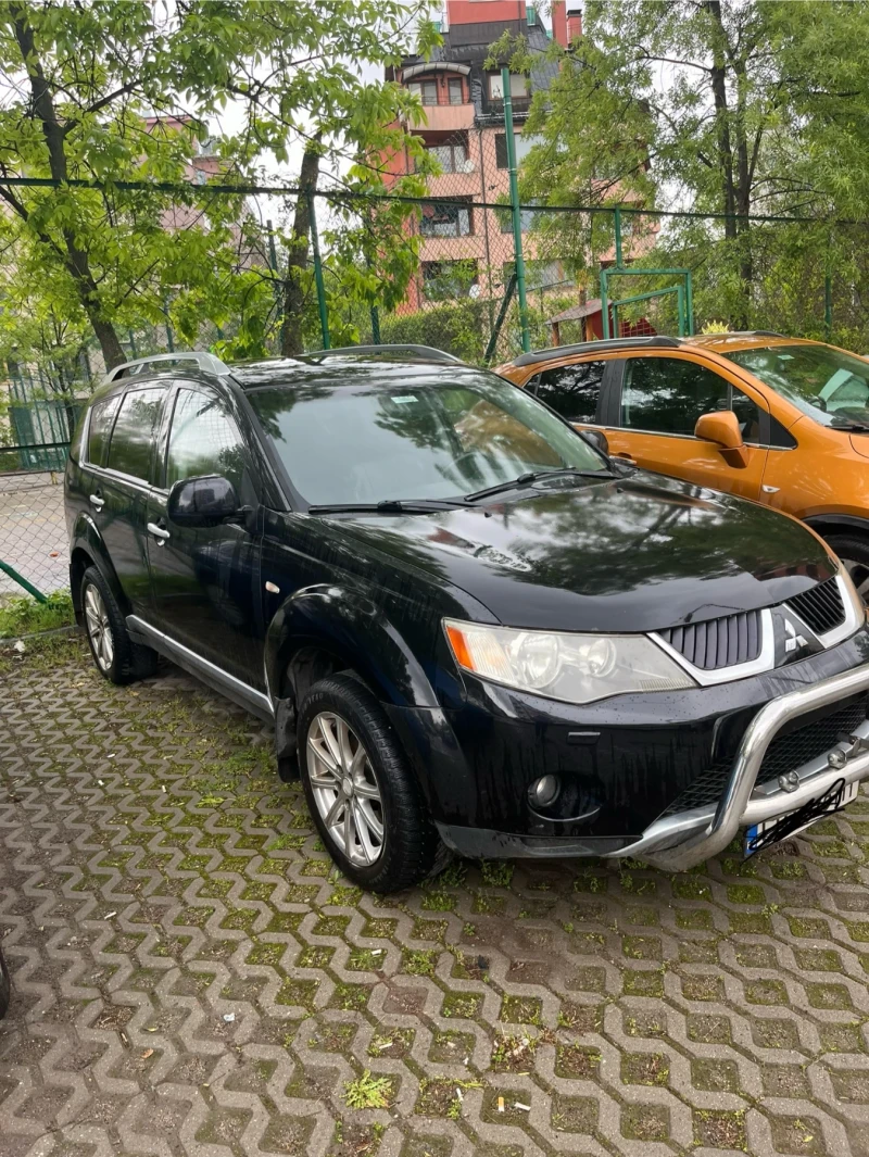 Mitsubishi Outlander 4x4, снимка 2 - Автомобили и джипове - 47655995