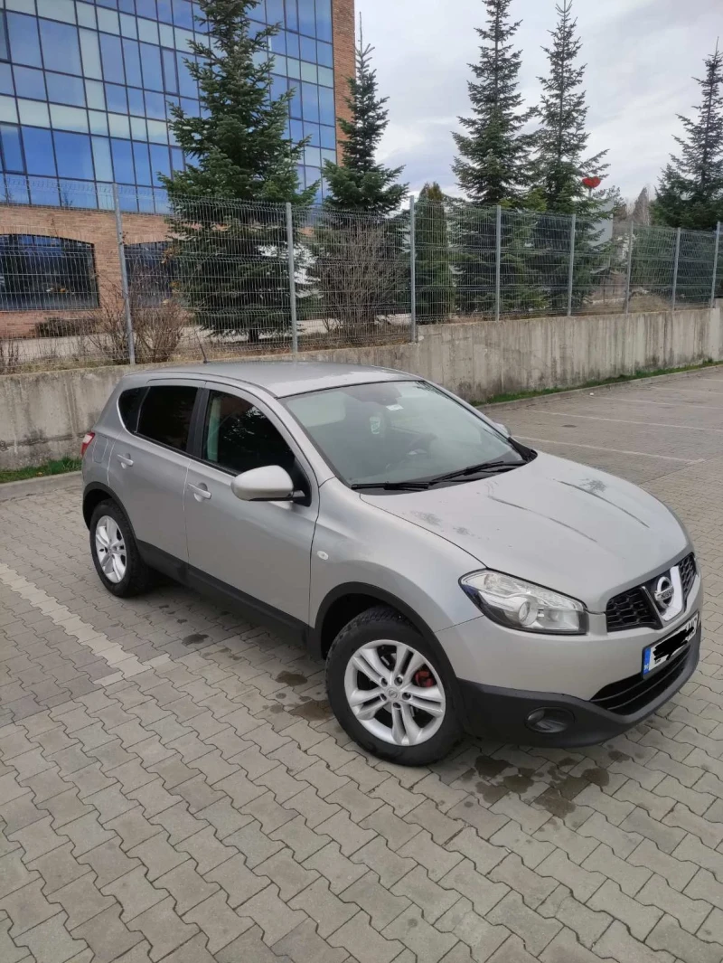 Nissan Qashqai, снимка 1 - Автомобили и джипове - 47843094