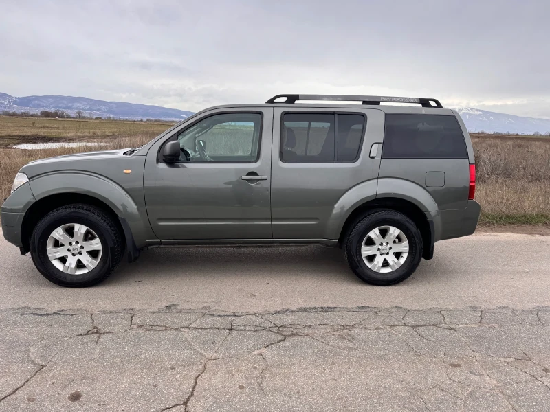 Nissan Pathfinder Nissan Bulgaria Automatic 4x4 Реални Километри, снимка 2 - Автомобили и джипове - 53564737