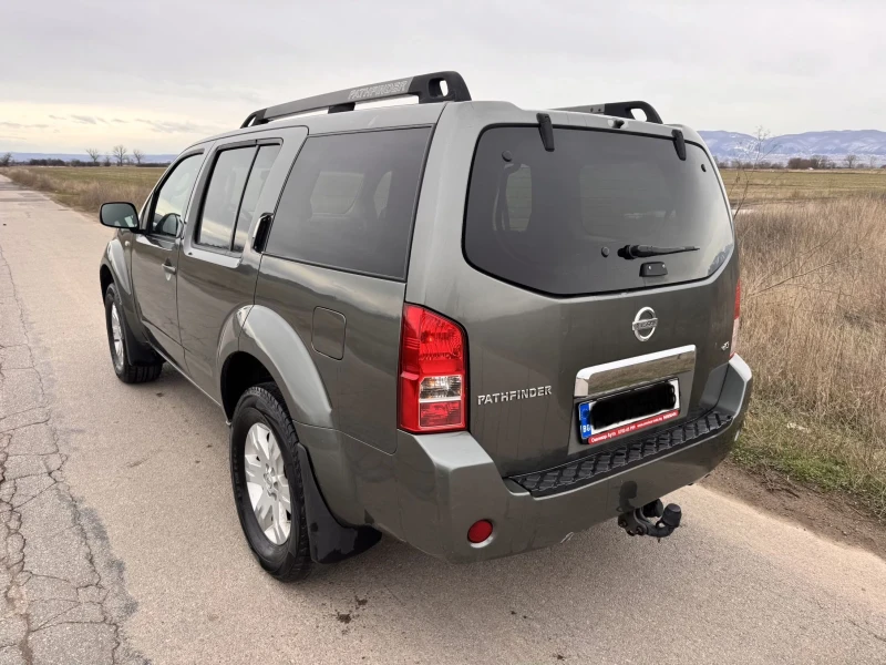 Nissan Pathfinder Nissan Bulgaria Automatic 4x4 Реални Километри, снимка 5 - Автомобили и джипове - 53564737