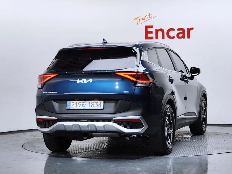 Kia Sportage Diesel 2.0 4WD| 184к.с.| ВКЛ.ТЕХНОТЕСТ, снимка 4 - Автомобили и джипове - 55274432