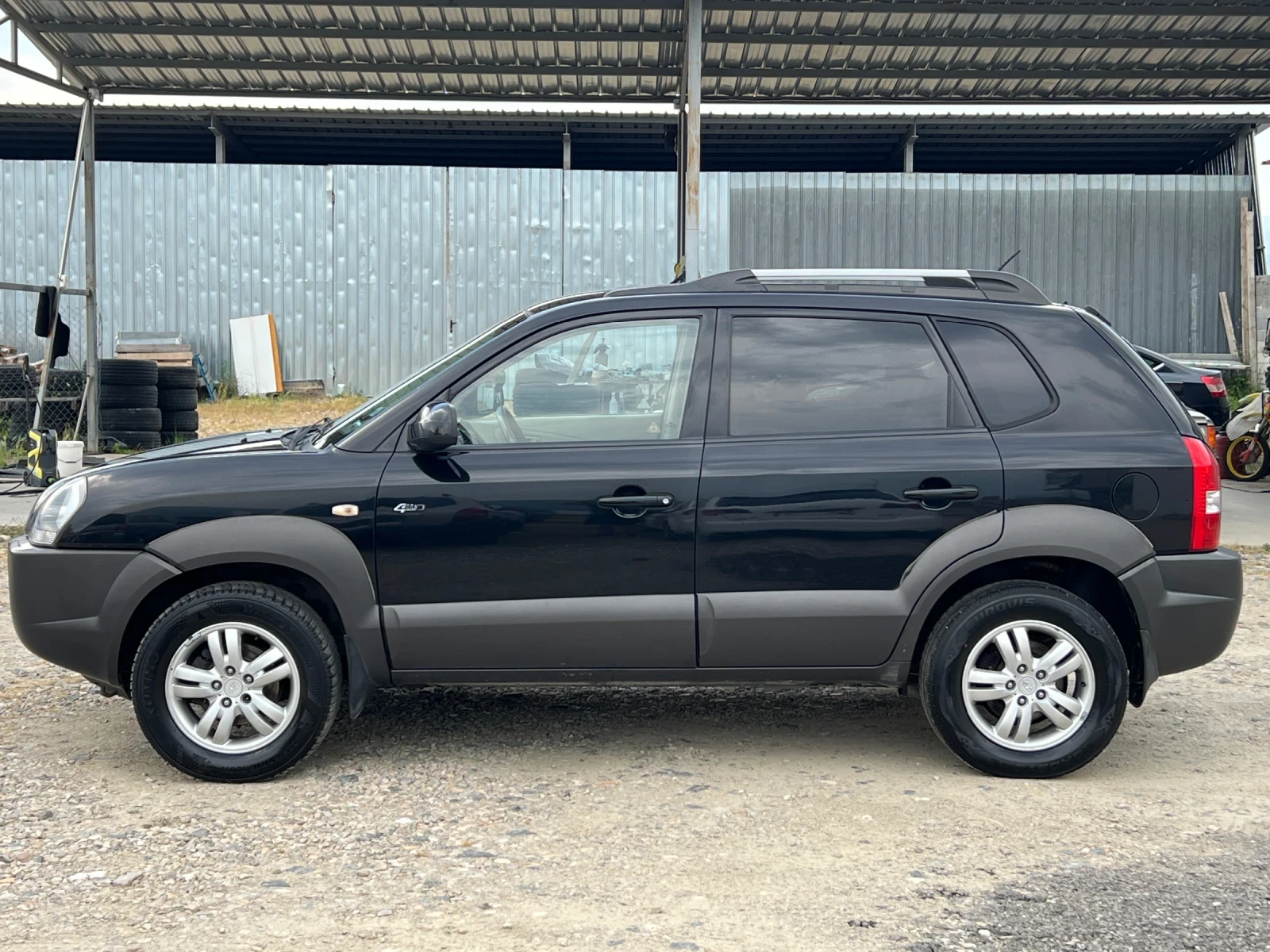 Hyundai Tucson 2.0CRDI- 140к.с. 4х4/6 скорости/ Кожа/ Климатроник - изображение 8