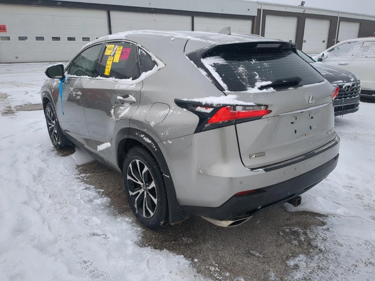 Lexus NX 200t F-Sport* Keyless* Подгрев* Шибедах* Навигация - изображение 4