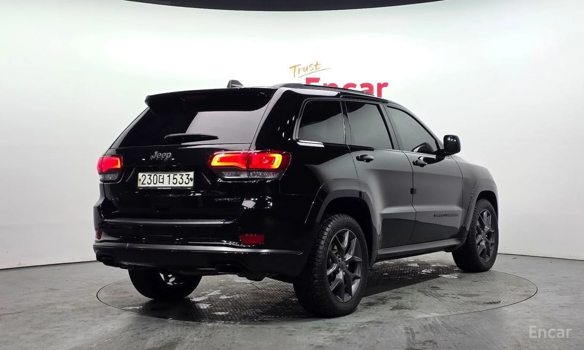 Jeep Grand cherokee  - изображение 2