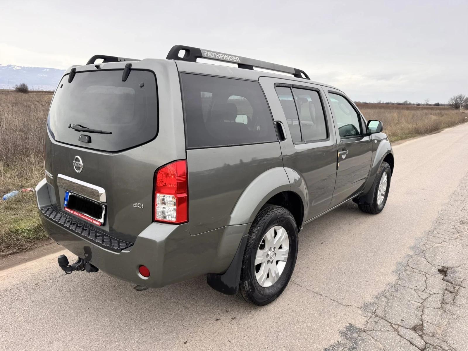 Nissan Pathfinder Nissan Bulgaria Automatic 4x4 Реални Километри - изображение 6
