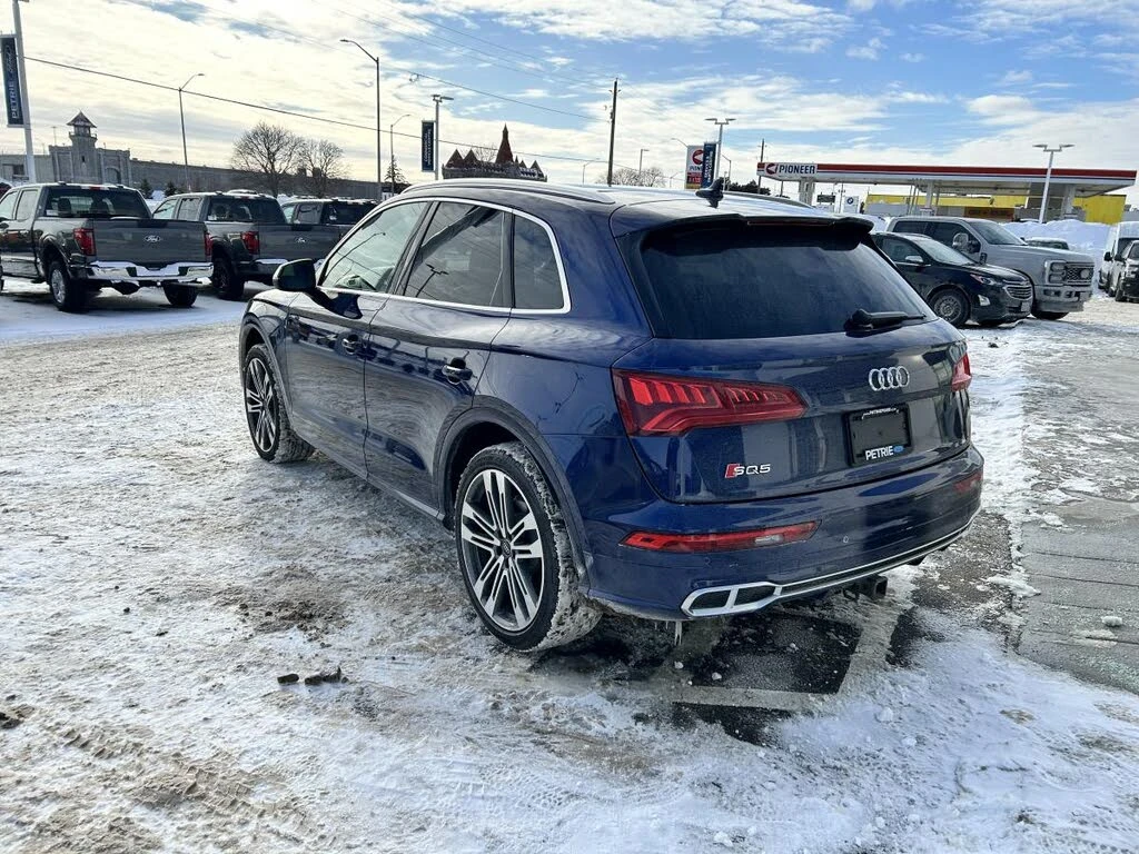Audi SQ5 QUATTRO* TECHNIK* KEYLESS* АвтоКредит(ЦЕНА ДО БГ), снимка 5 - Автомобили и джипове - 53728734