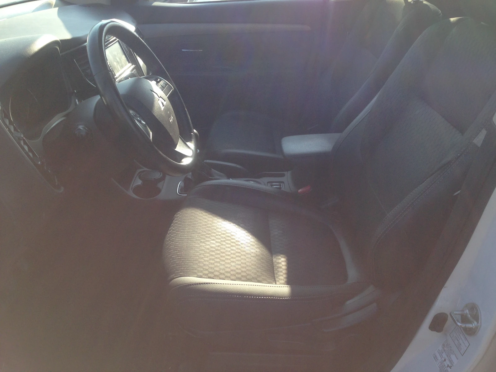 Mitsubishi Outlander 4x4/SUV, снимка 11 - Автомобили и джипове - 53769517