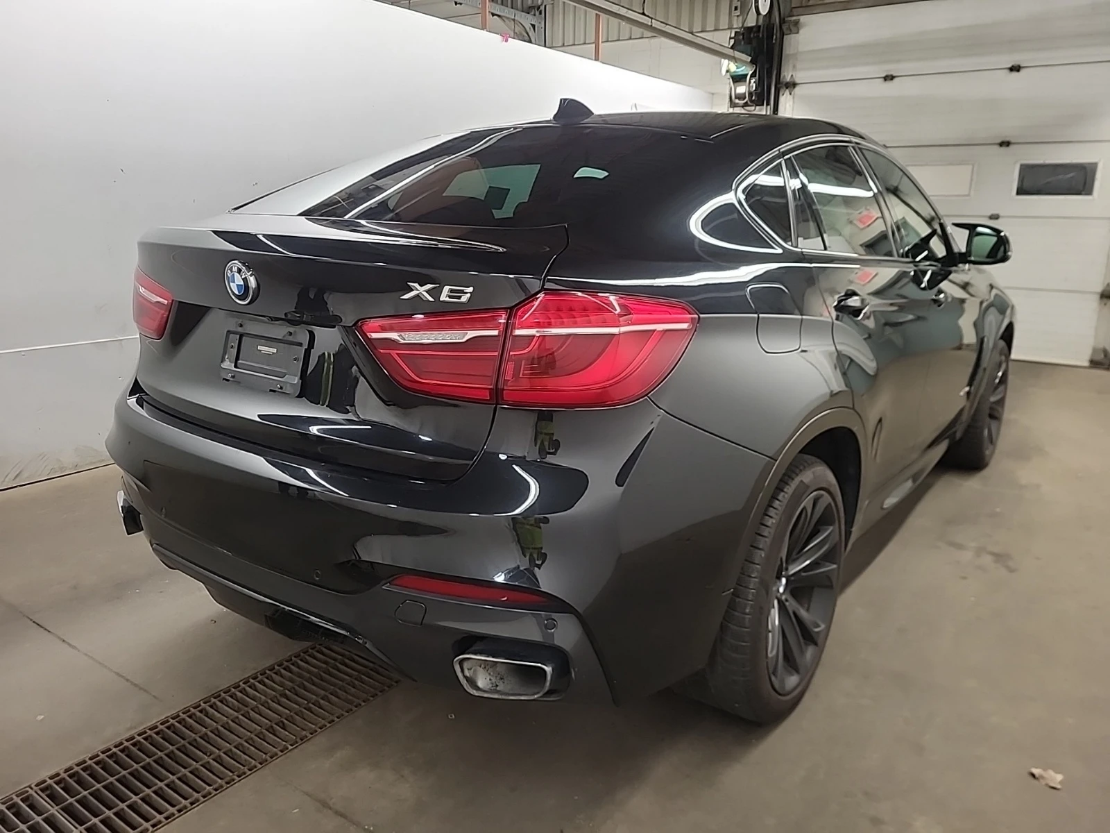 BMW X6 35I * * M ПАКЕТ * * CARFAX * * HEAD UP * * , снимка 4 - Автомобили и джипове - 54589637