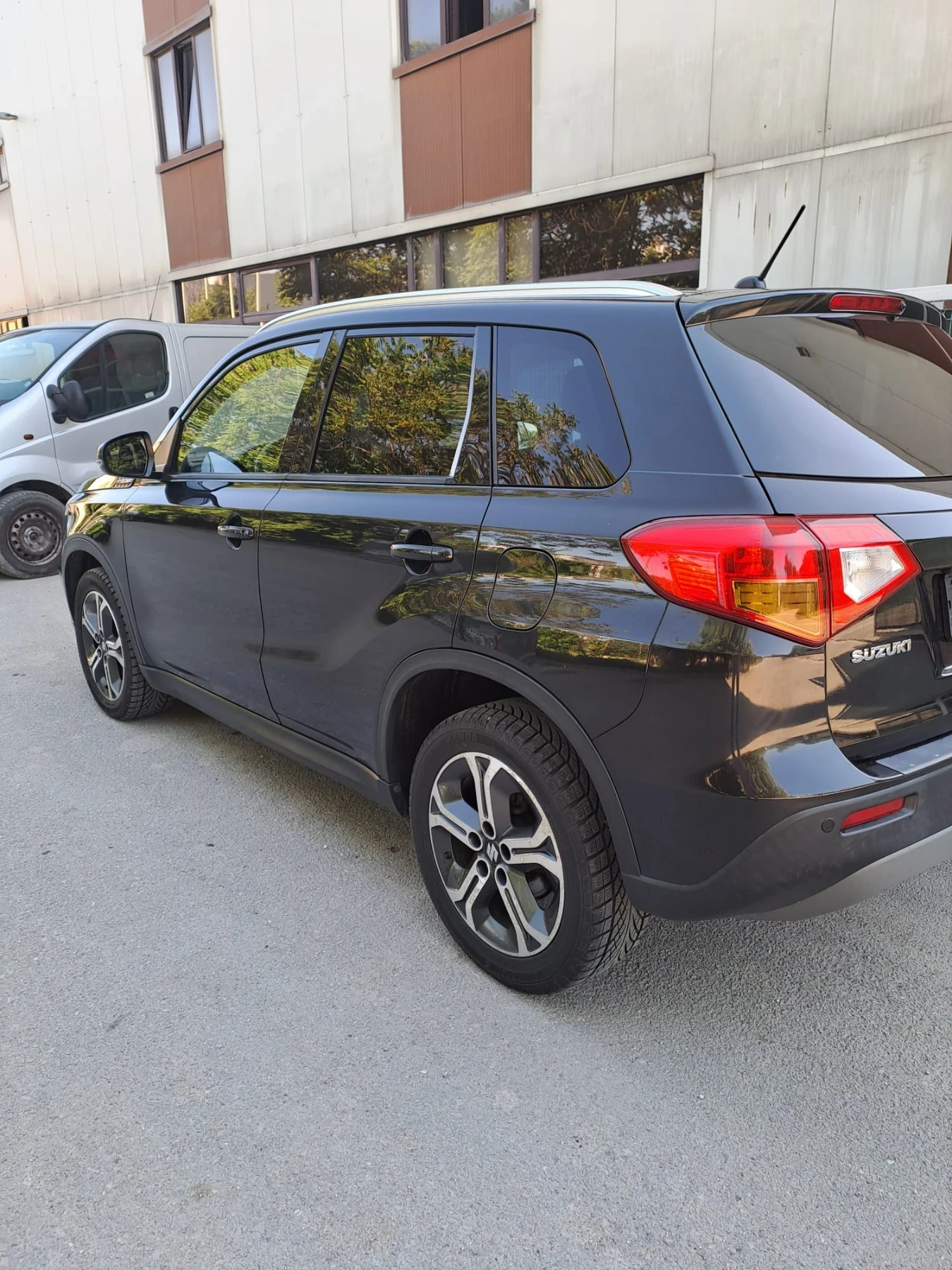 Suzuki Vitara Италия, снимка 6 - Автомобили и джипове - 54691224